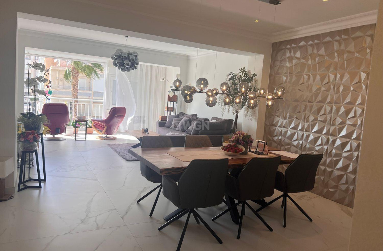 Reventa - Apartamento / piso - Torrevieja