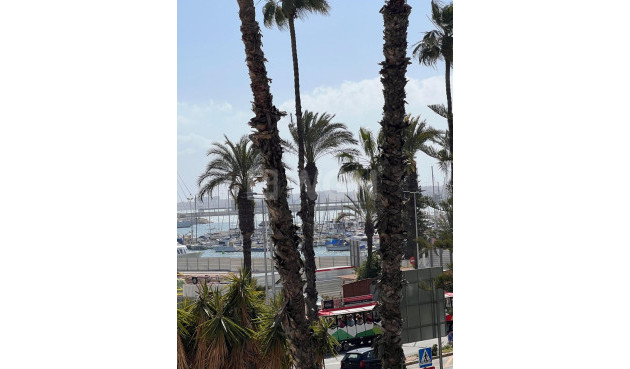 Reventa - Apartamento / piso - Torrevieja