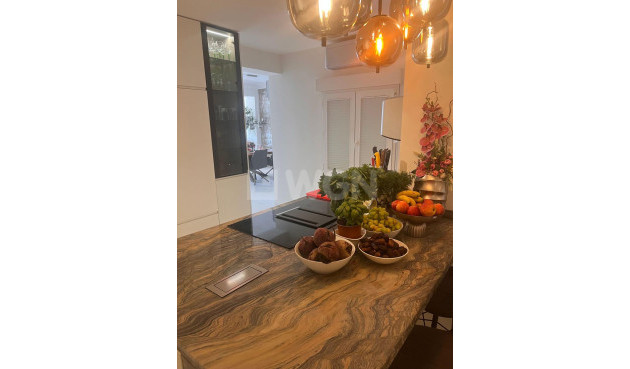 Reventa - Apartamento / piso - Torrevieja