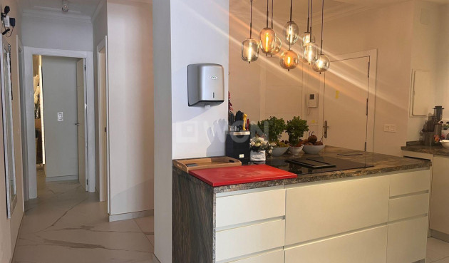 Reventa - Apartamento / piso - Torrevieja