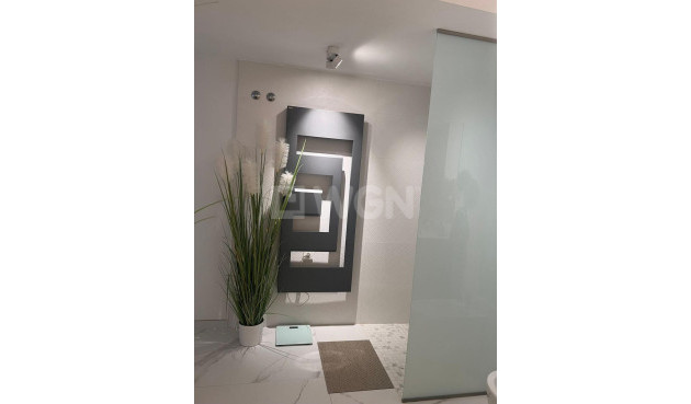 Reventa - Apartamento / piso - Torrevieja