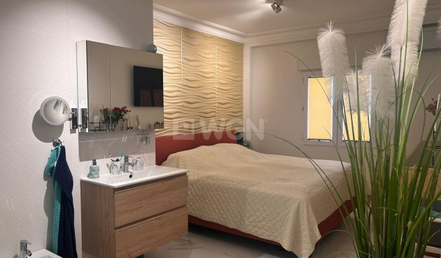 Reventa - Apartamento / piso - Torrevieja