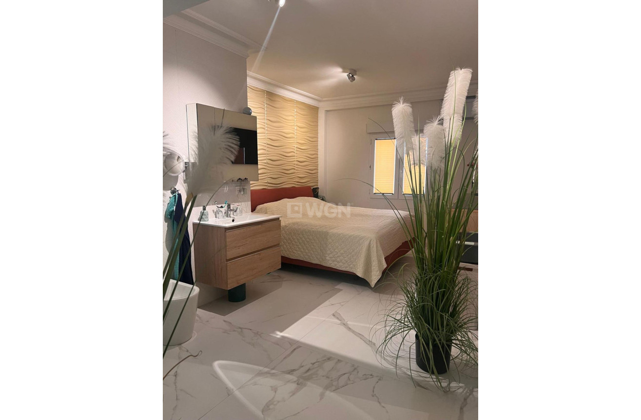 Reventa - Apartamento / piso - Torrevieja