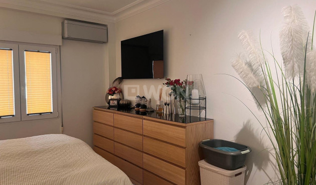 Reventa - Apartamento / piso - Torrevieja