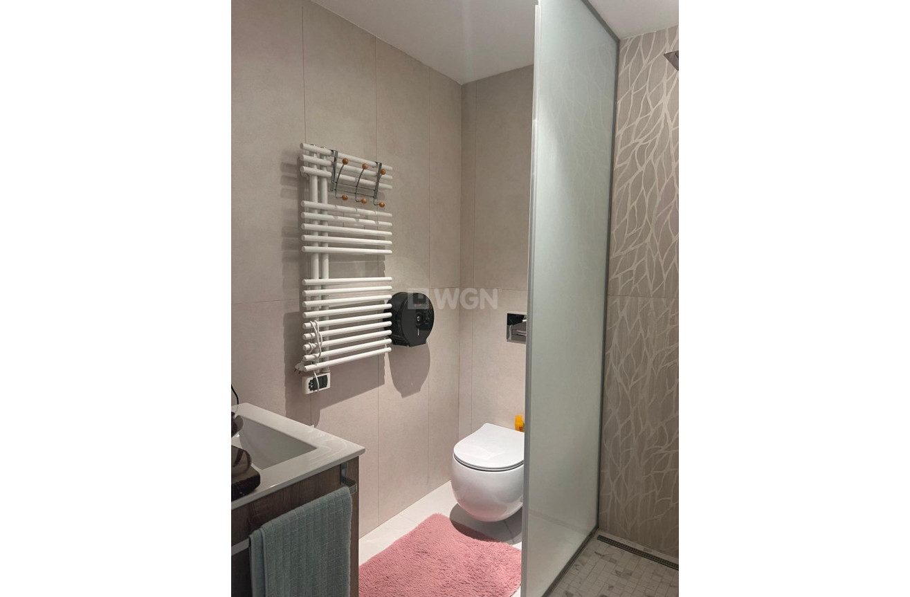 Reventa - Apartamento / piso - Torrevieja