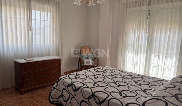 Odsprzedaż - Kamienica - Formentera del Segura - Pueblo 5