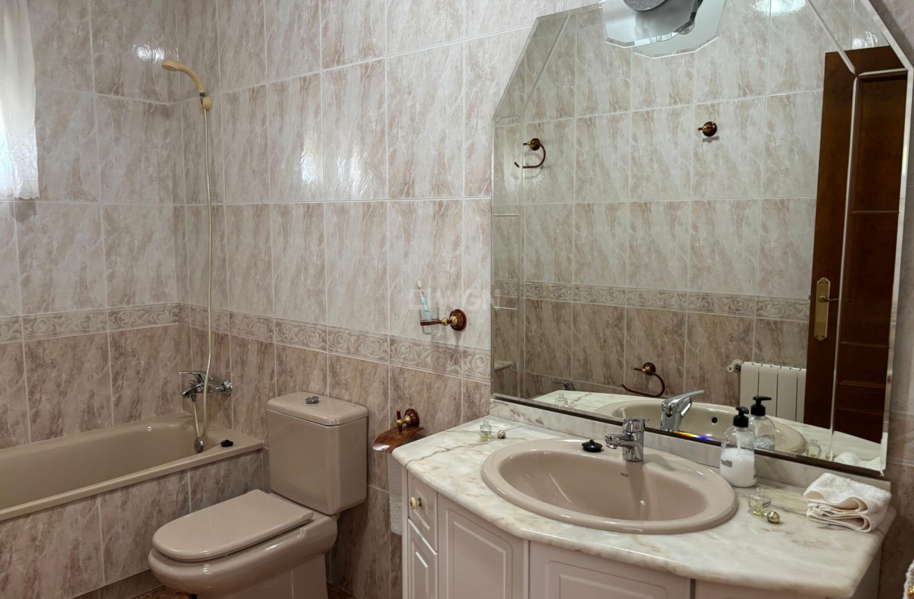 Odsprzedaż - Kamienica - Formentera del Segura - Pueblo 5