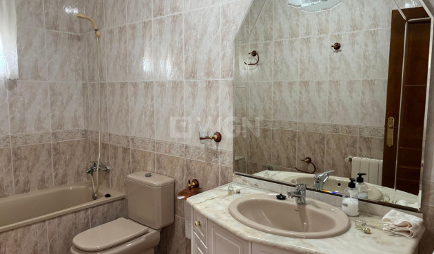 Odsprzedaż - Kamienica - Formentera del Segura - Pueblo 5