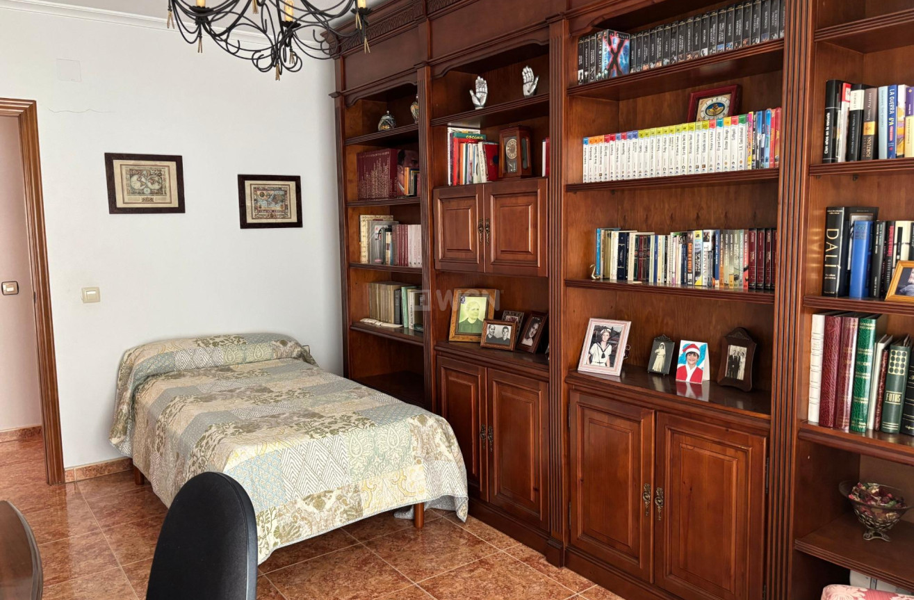 Odsprzedaż - Kamienica - Formentera del Segura - Pueblo 5