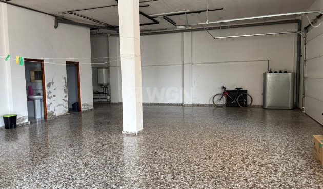 Odsprzedaż - Kamienica - Formentera del Segura - Pueblo 5