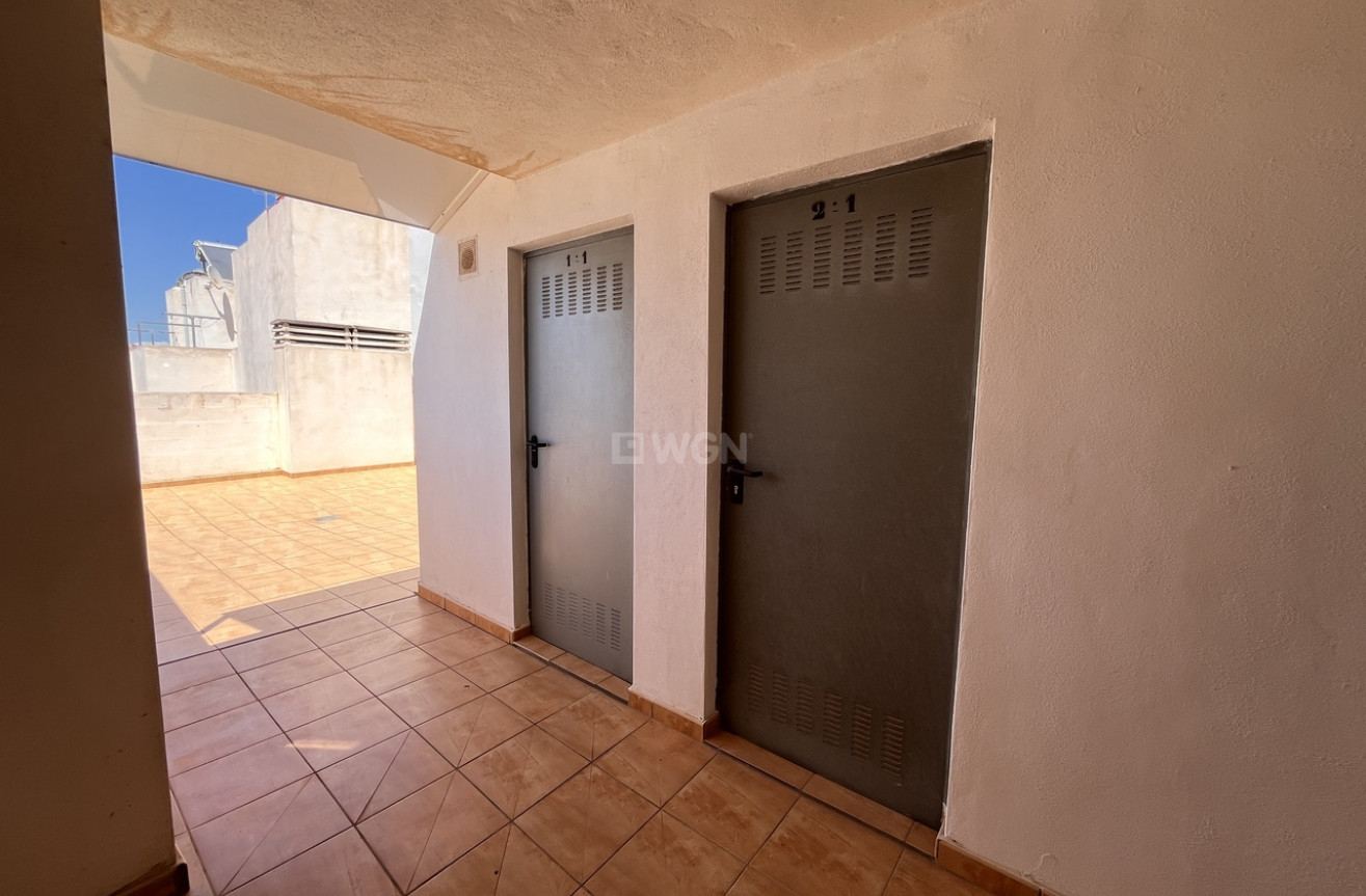 Odsprzedaż - Mieszkanie w bloku - Santa Pola - Costa Blanca