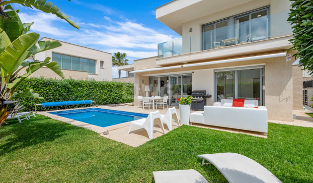Odsprzedaż - Villa - Orihuela Costa - Costa Blanca