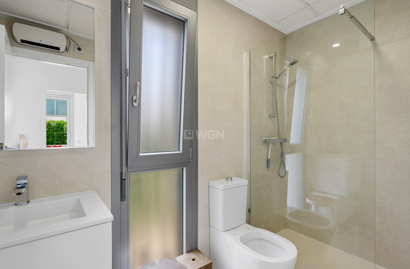 Odsprzedaż - Villa - Orihuela Costa - Costa Blanca