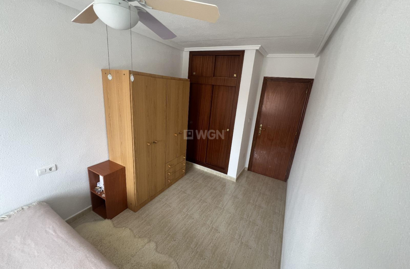 Odsprzedaż - Kamienica - Torrevieja - La Siesta - El Salado - Torreta