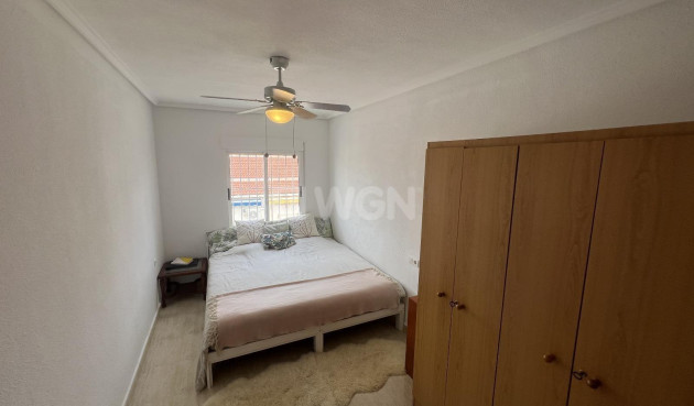 Odsprzedaż - Kamienica - Torrevieja - La Siesta - El Salado - Torreta