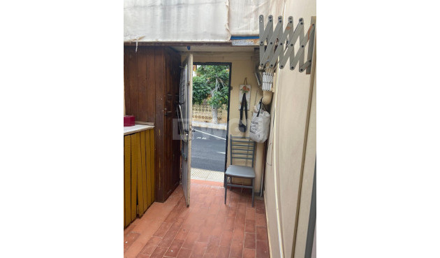 Wiederverkauf - Villa - Orihuela Costa - Punta Prima