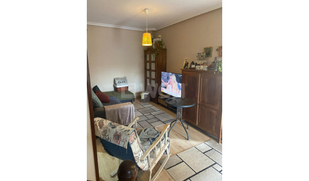 Wiederverkauf - Villa - Orihuela Costa - Punta Prima