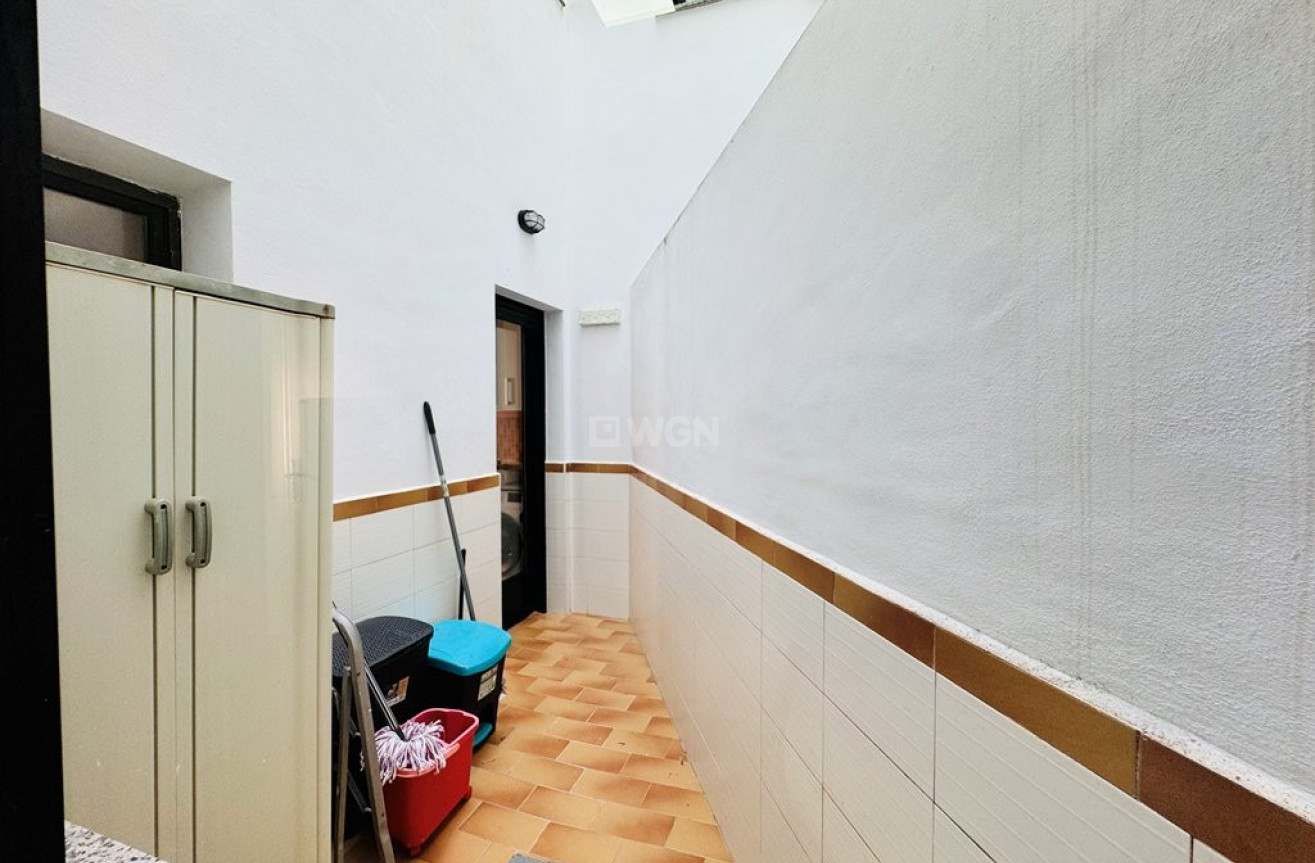 Resale - Apartment / flat - La Mata - Costa Blanca