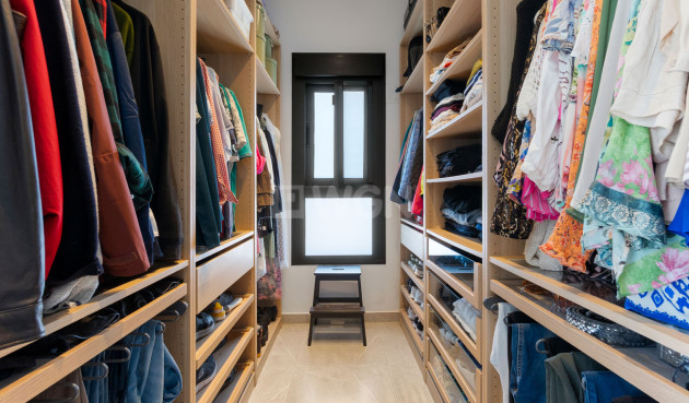 Odsprzedaż - Villa - Daya Nueva - Costa Blanca