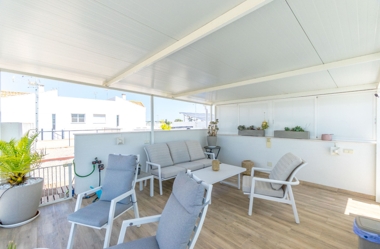 Odsprzedaż - Villa - Daya Nueva - Costa Blanca