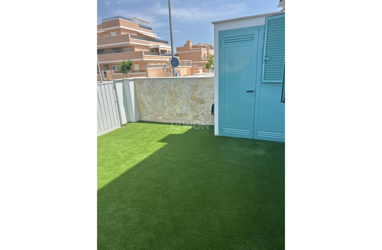 Odsprzedaż - Bungalow - Pilar de la Horadada - El Mojón