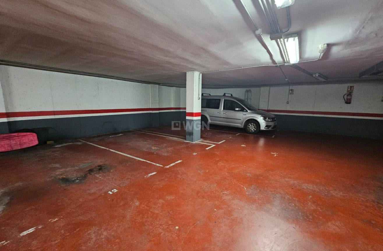 Wiederverkauf - Parking - Guardamar del Segura - Pueblo