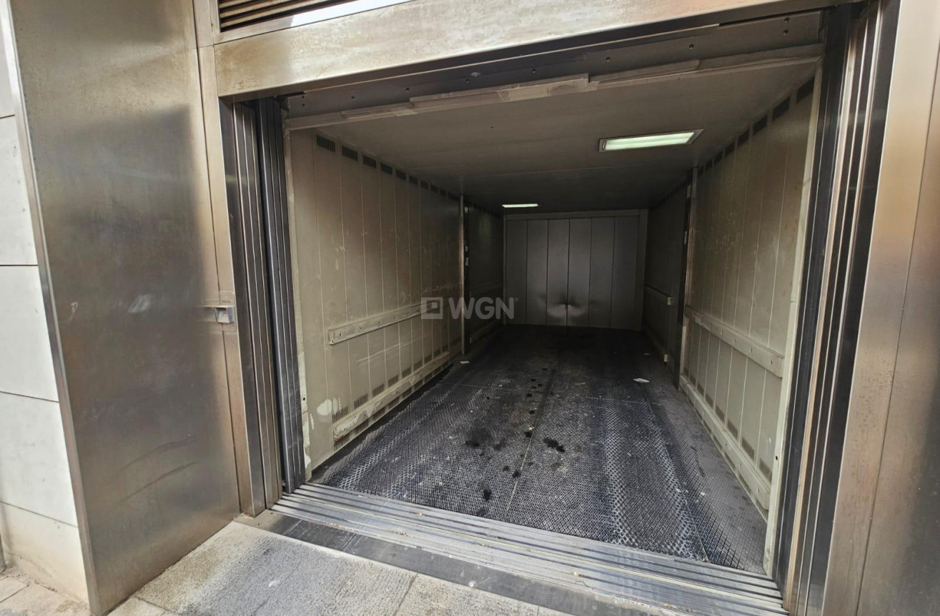 Wiederverkauf - Parking - Guardamar del Segura - Pueblo