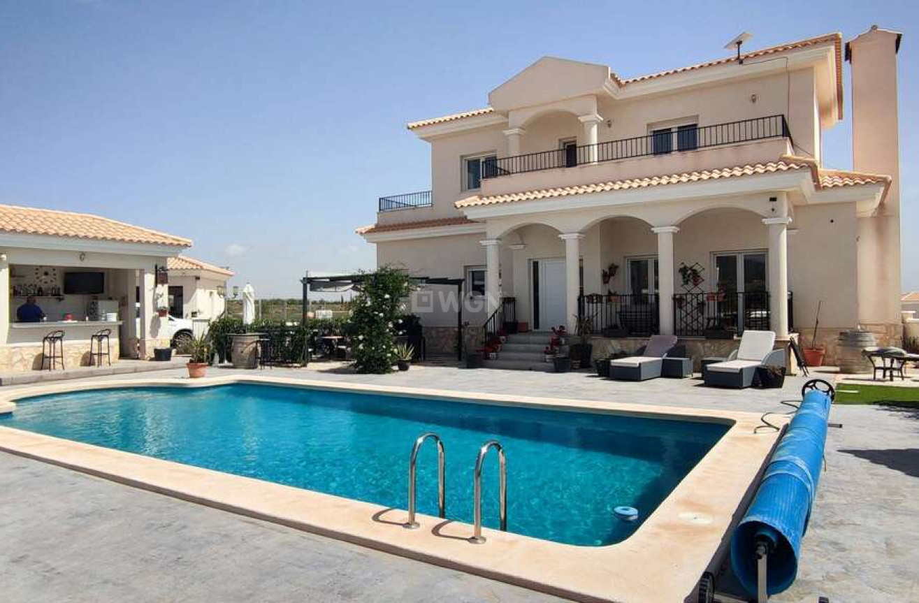 Reventa - Villa - Pinoso - Inland