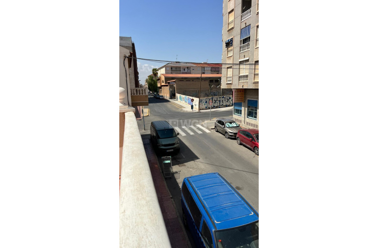 Wiederverkauf - Stadthaus - Torrevieja - Estacion De Autobuses