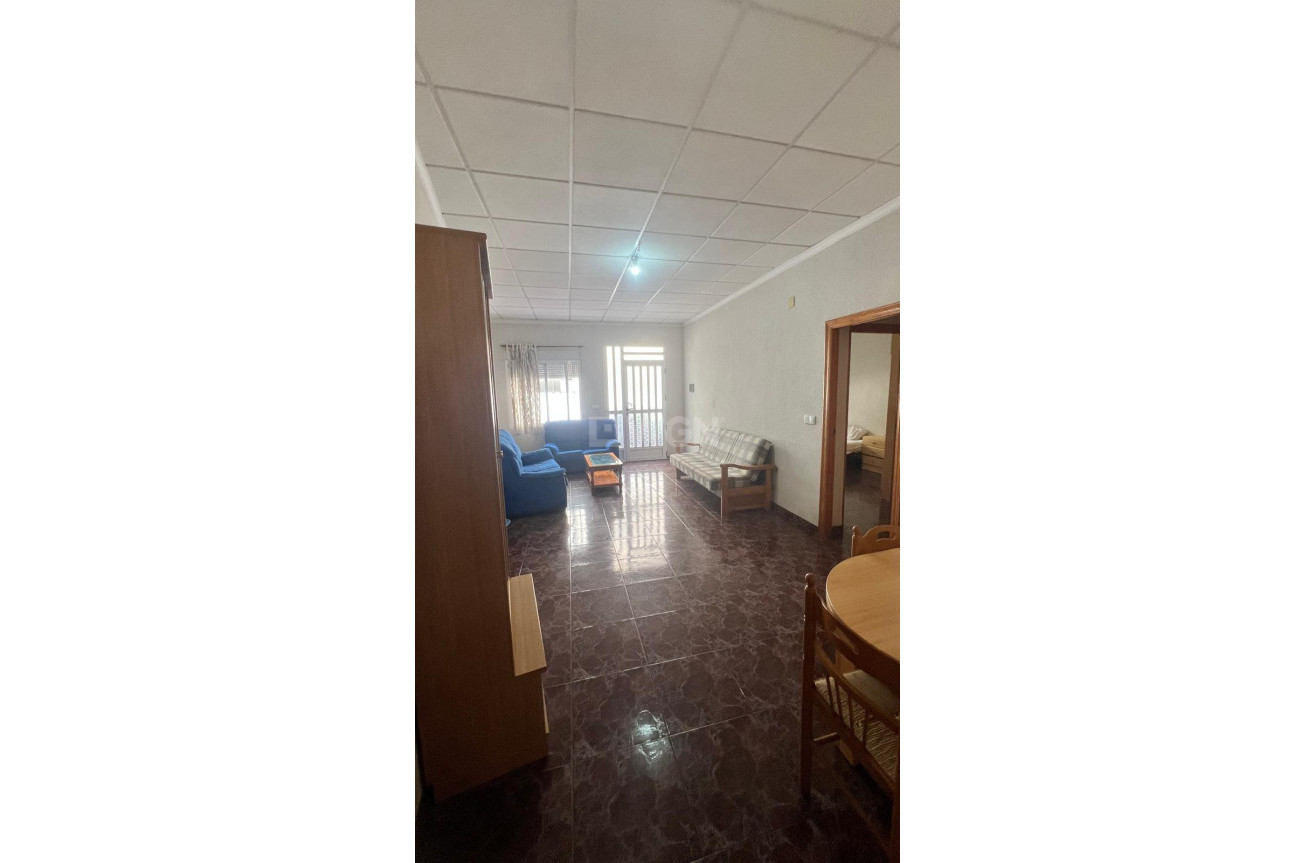 Wiederverkauf - Stadthaus - Torrevieja - Estacion De Autobuses