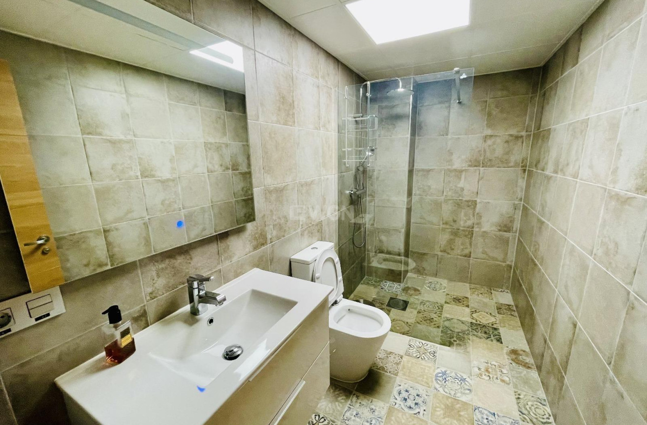 Wiederverkauf - Kommerziell - Torrevieja - Centro