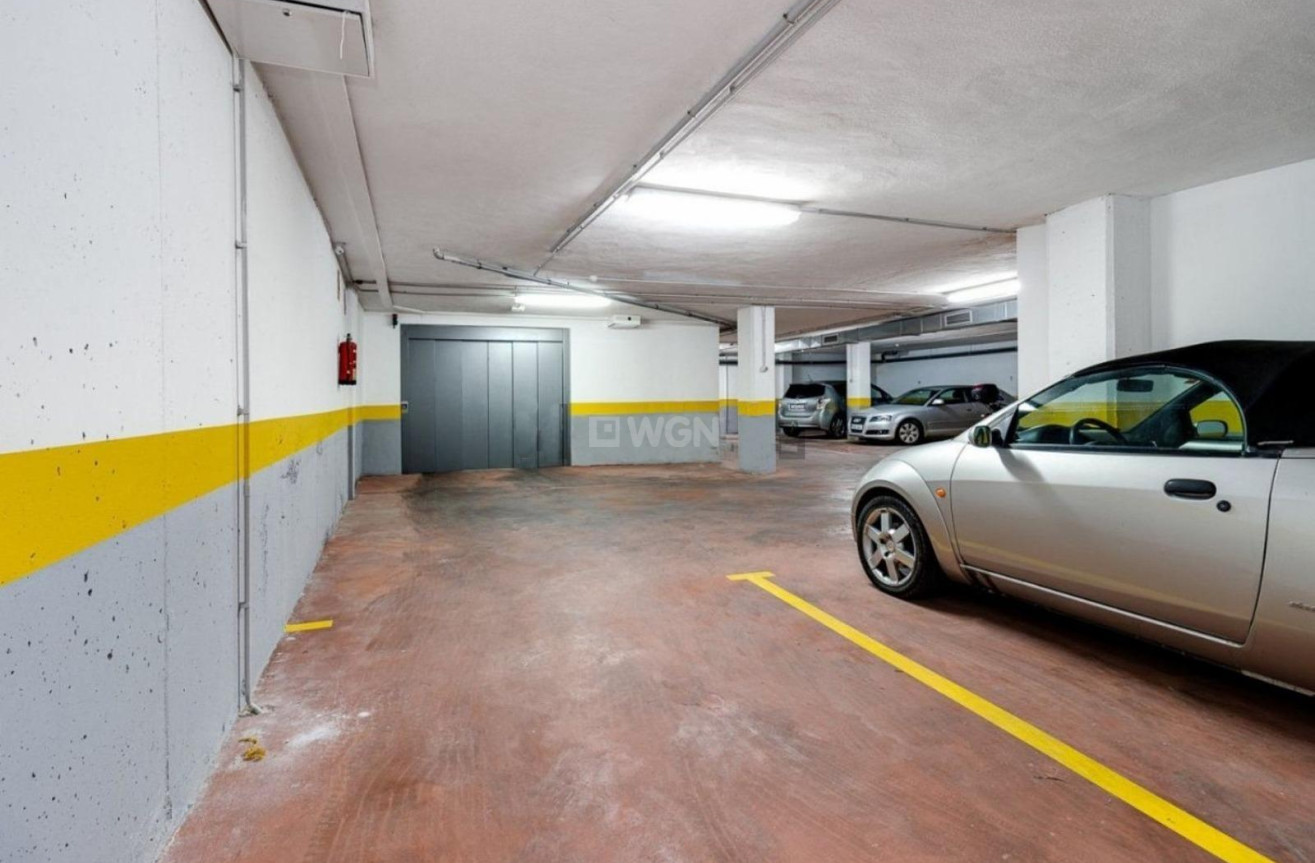 Resale - Apartment / flat - Torrevieja - Estacion De Autobuses