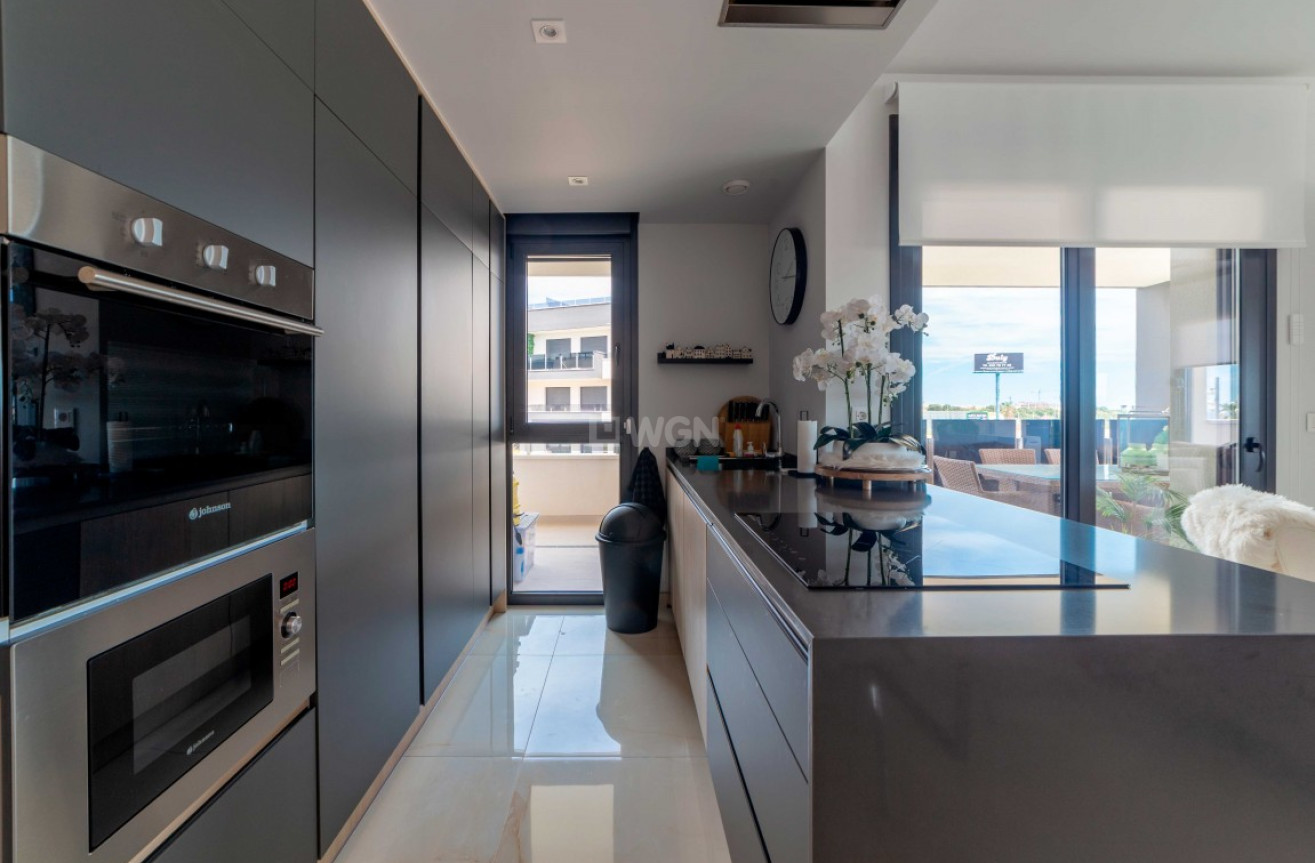 Reventa - Apartamento / piso - Playa Flamenca - Costa Blanca