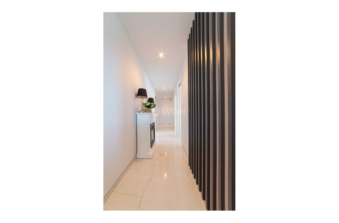 Reventa - Apartamento / piso - Playa Flamenca - Costa Blanca