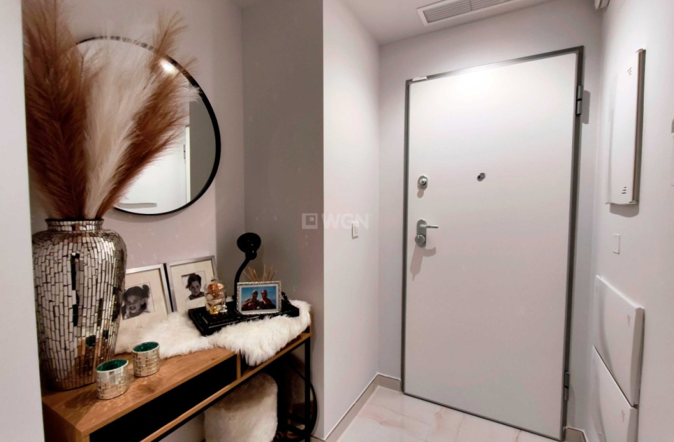 Reventa - Apartamento / piso - Playa Flamenca - Costa Blanca