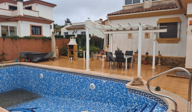 Wiederverkauf - Villa - Hondón de las Nieves - Inland