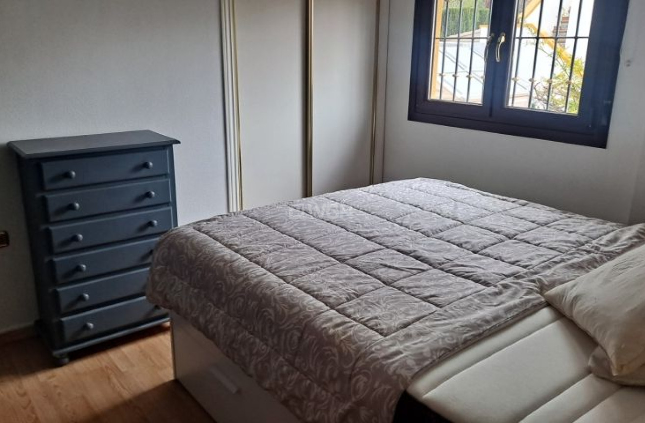 Wiederverkauf - Villa - Hondón de las Nieves - Inland