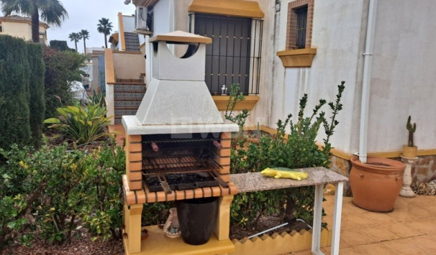 Wiederverkauf - Villa - Hondón de las Nieves - Inland