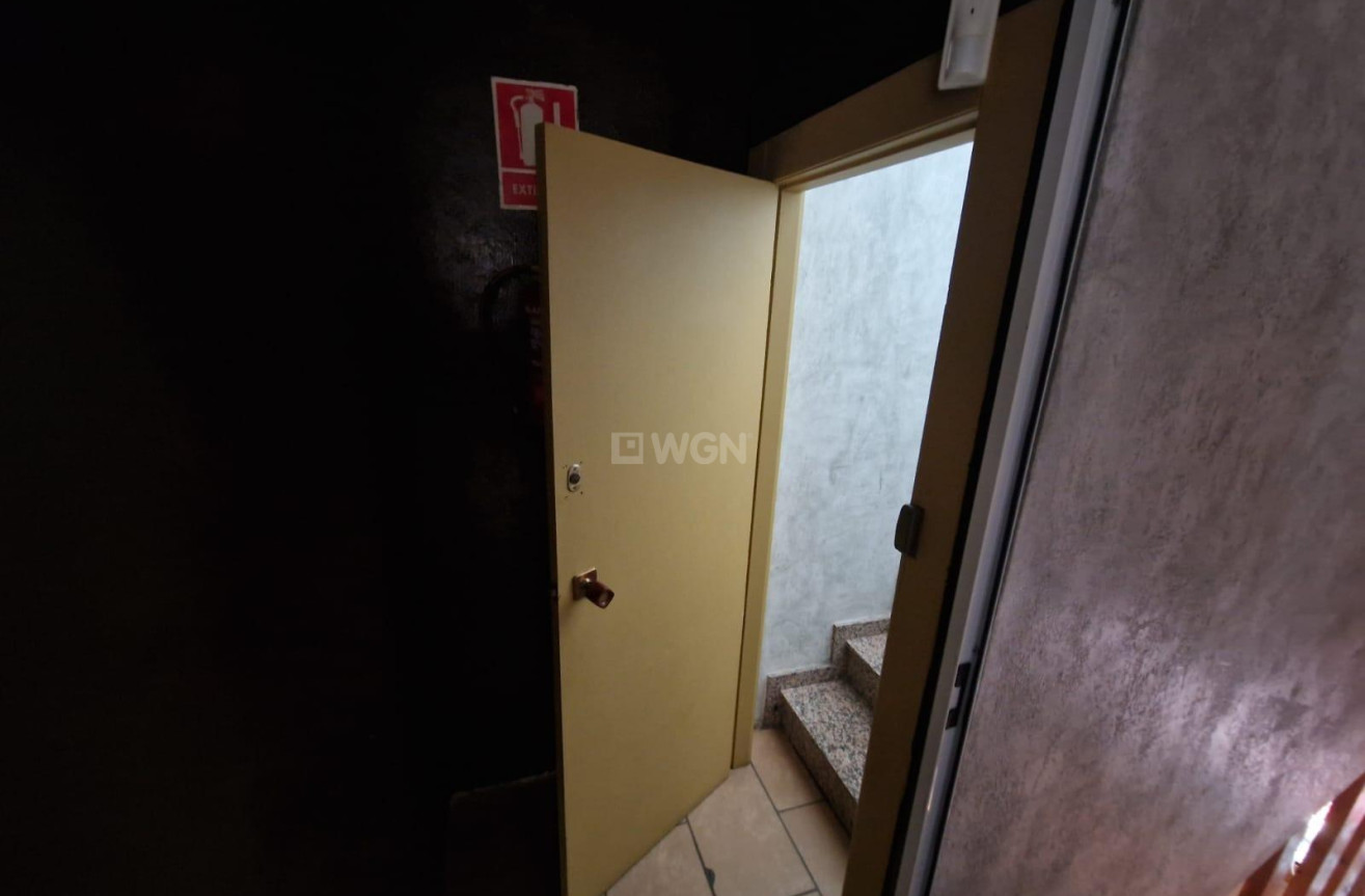 Odsprzedaż - Reklama w telewizji - Torrevieja - Estacion De Autobuses