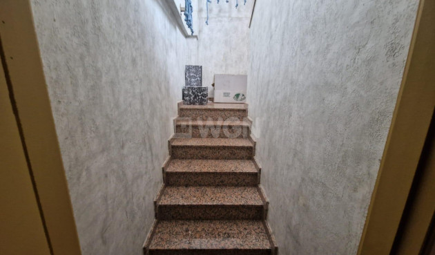 Odsprzedaż - Reklama w telewizji - Torrevieja - Estacion De Autobuses