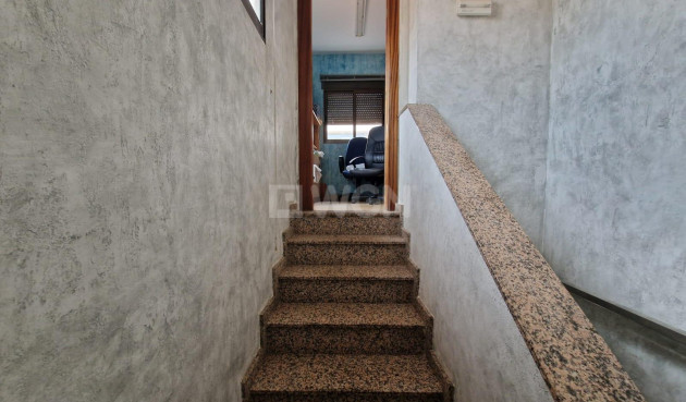 Odsprzedaż - Reklama w telewizji - Torrevieja - Estacion De Autobuses