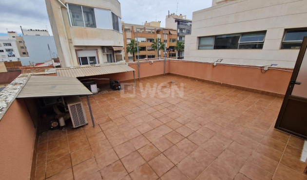 Odsprzedaż - Reklama w telewizji - Torrevieja - Estacion De Autobuses