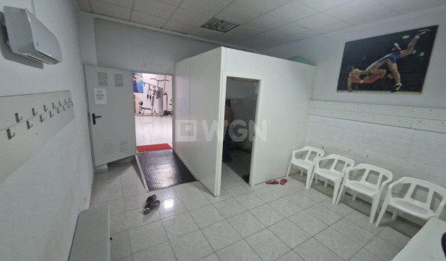 Odsprzedaż - Reklama w telewizji - Torrevieja - Estacion De Autobuses