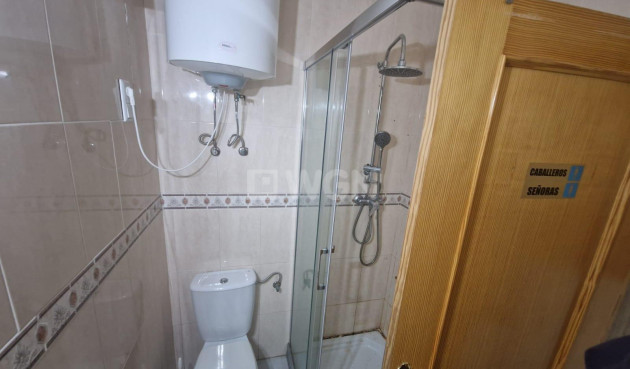 Odsprzedaż - Reklama w telewizji - Torrevieja - Estacion De Autobuses