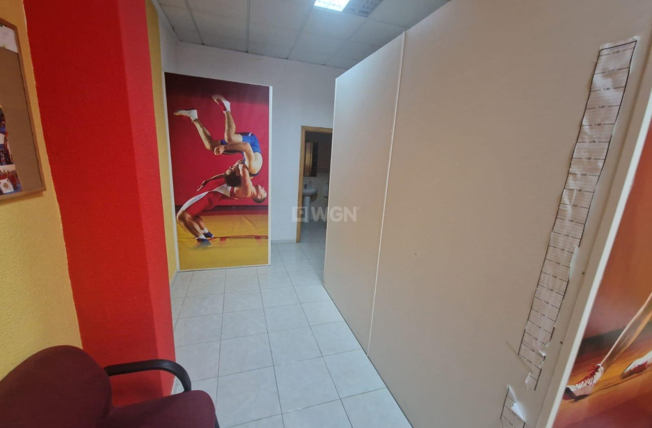 Odsprzedaż - Reklama w telewizji - Torrevieja - Estacion De Autobuses