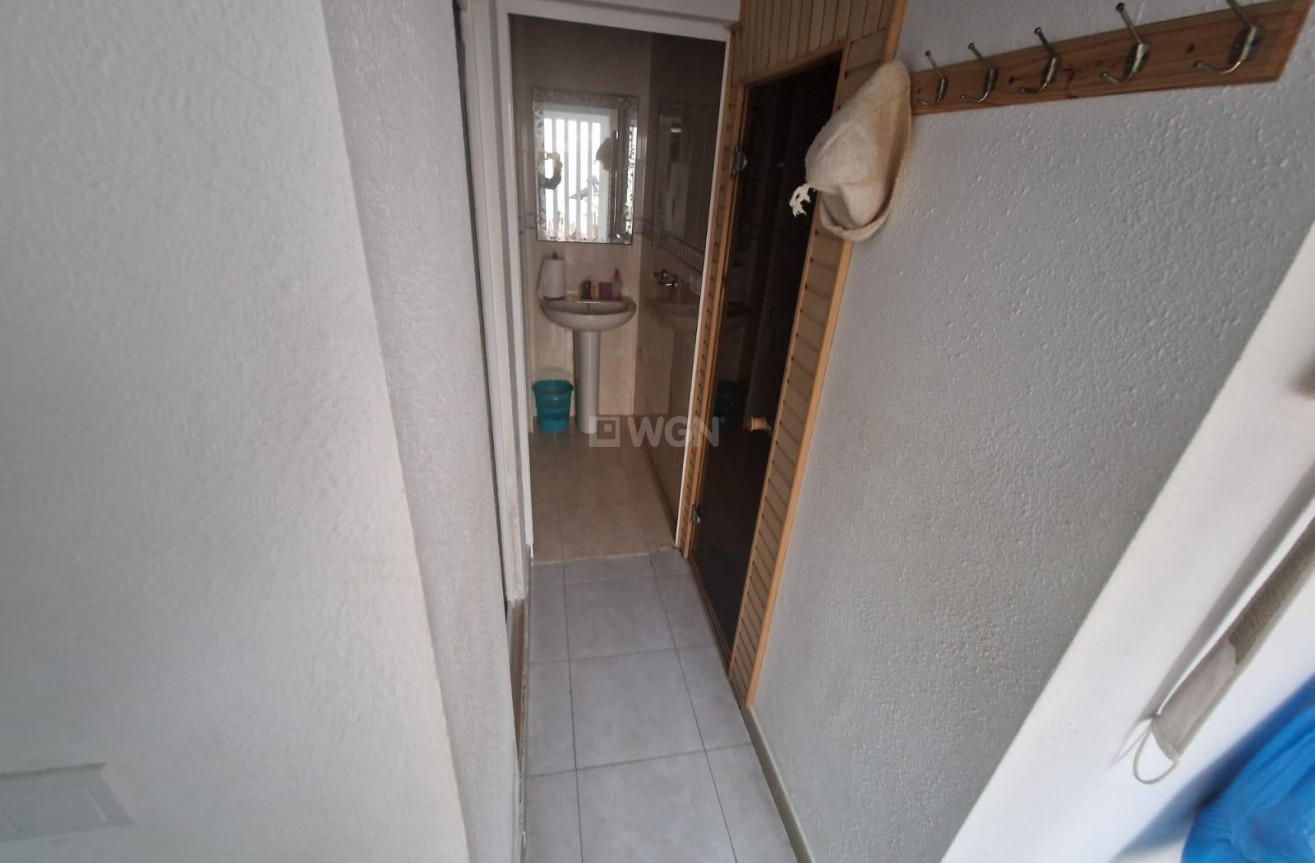 Odsprzedaż - Reklama w telewizji - Torrevieja - Estacion De Autobuses