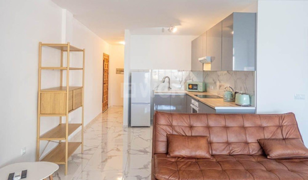 Odsprzedaż - Mieszkanie w bloku - Orihuela Costa - Villamartín