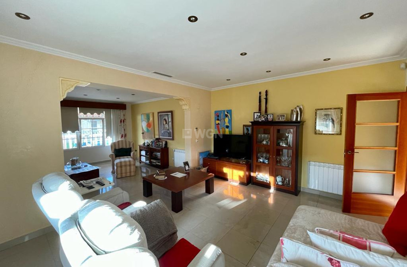 Wiederverkauf - Villa - Albatera - Inland