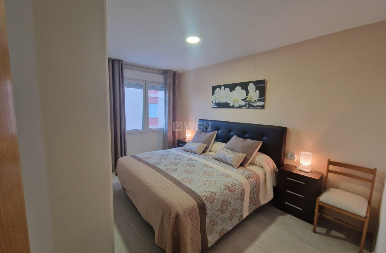 Resale - Apartment / flat - Torrevieja - Playa del Cura