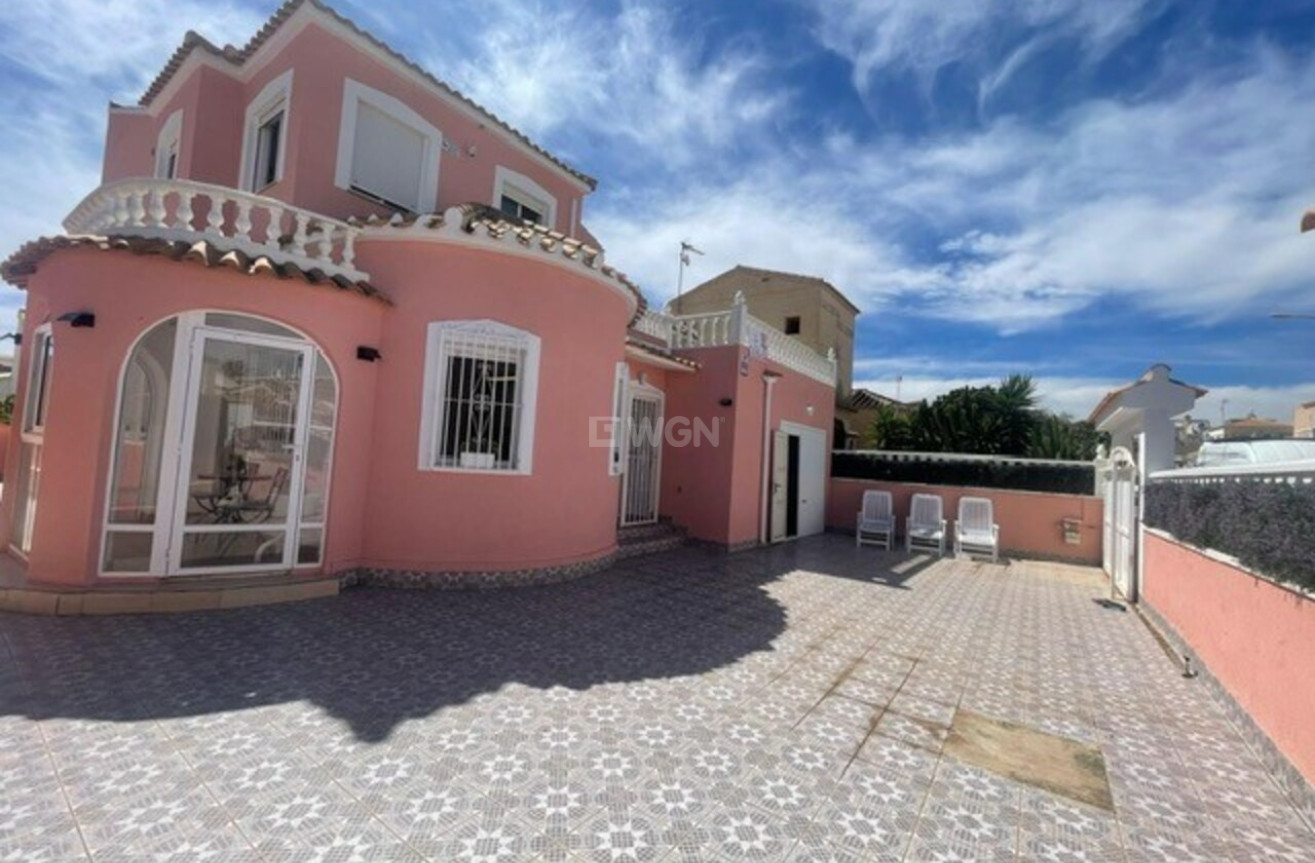 Reventa - Villa - Playa Flamenca - Costa Blanca